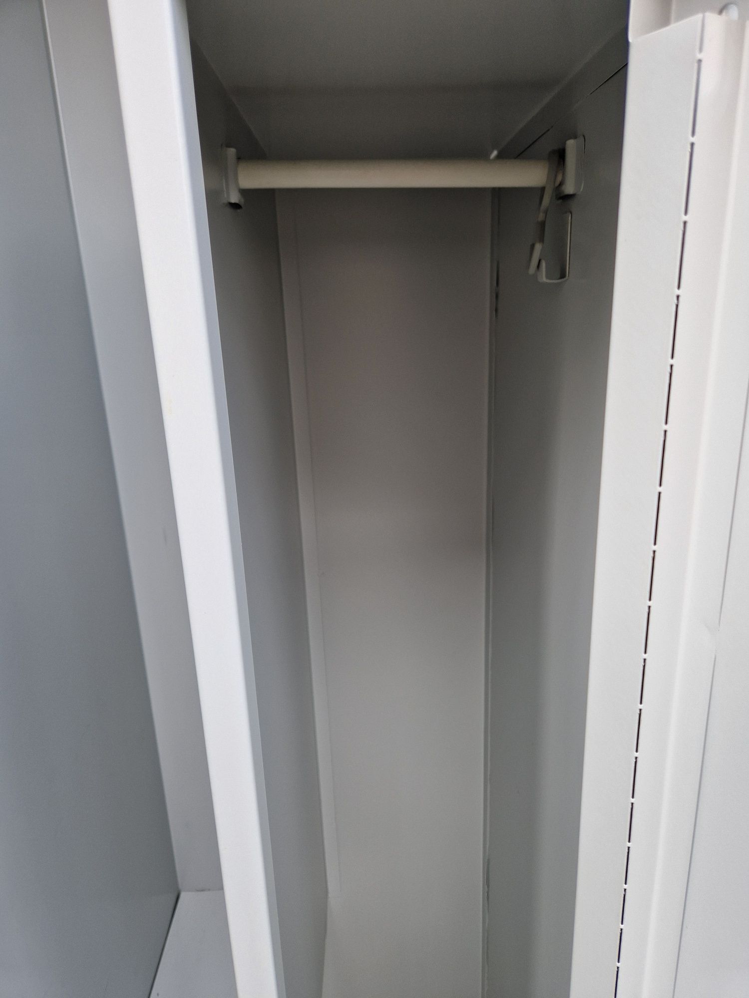 Szafka BHP ubraniowa czterodrzwiowa 180x80x50 faktura
