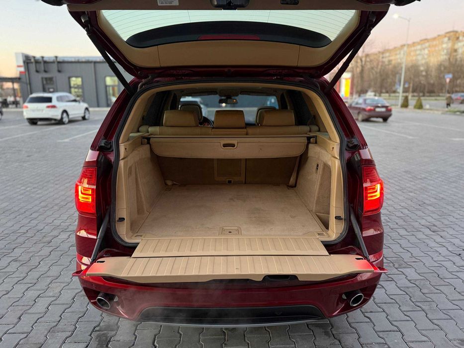 BMW X5 2012 рік   14.000$