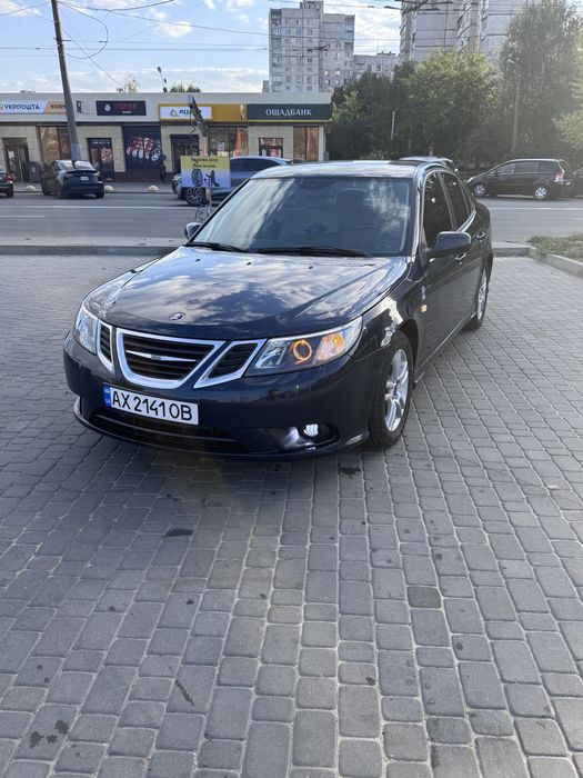 Продам свій авто Saab 9-3