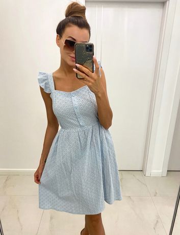 Błękitna sukienka nowa