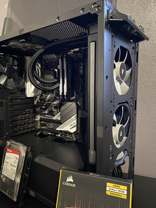 Combo Gaming i5 8600k | Asus Z370 A Prime + Ram + Watercooler + Caixa