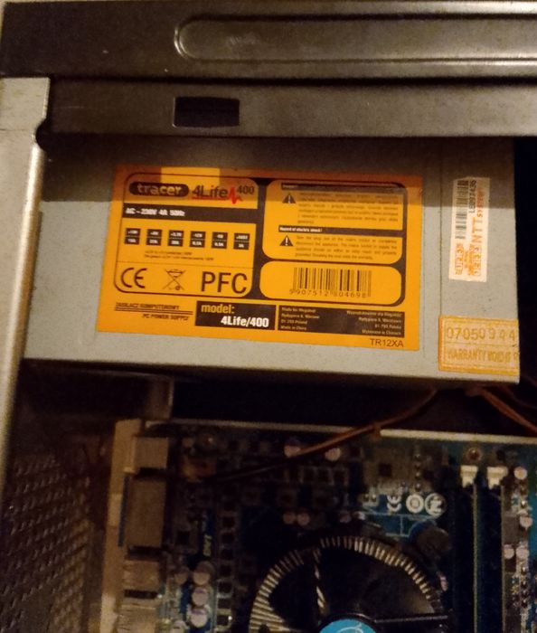 Komputer stacjonarny