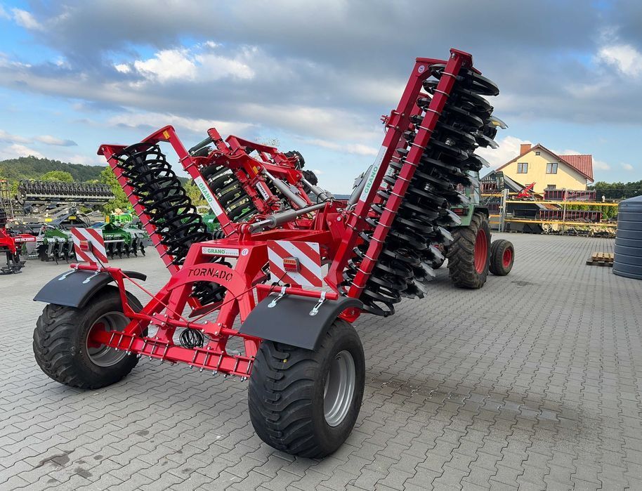 Brona talerzowa hydrauliczna grano 4.5m tornado talerze 560 ofas NOWA