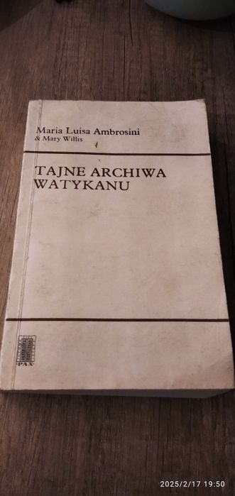 Tajne archiwa Watykanu autor Ambrosini i Wilkis