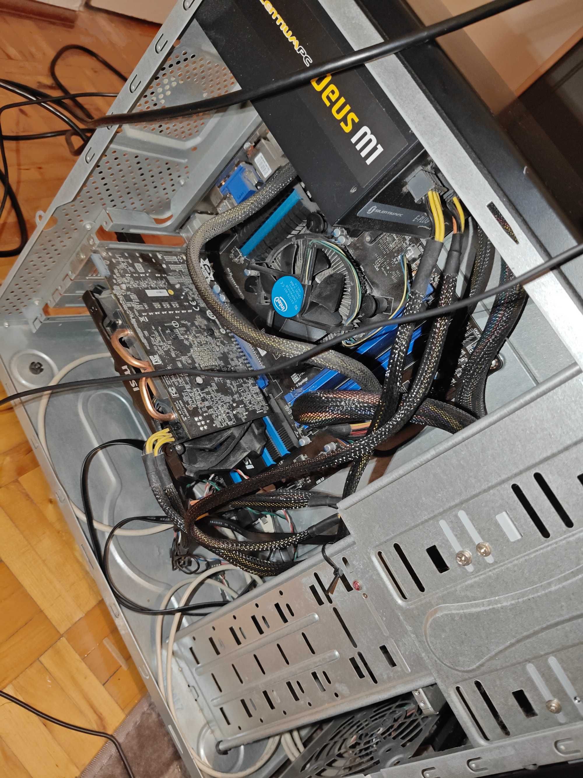 Sprzedam komputer Rzeszów plus monitor