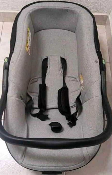 Carrinho trio epic matrix..em excelente estado.