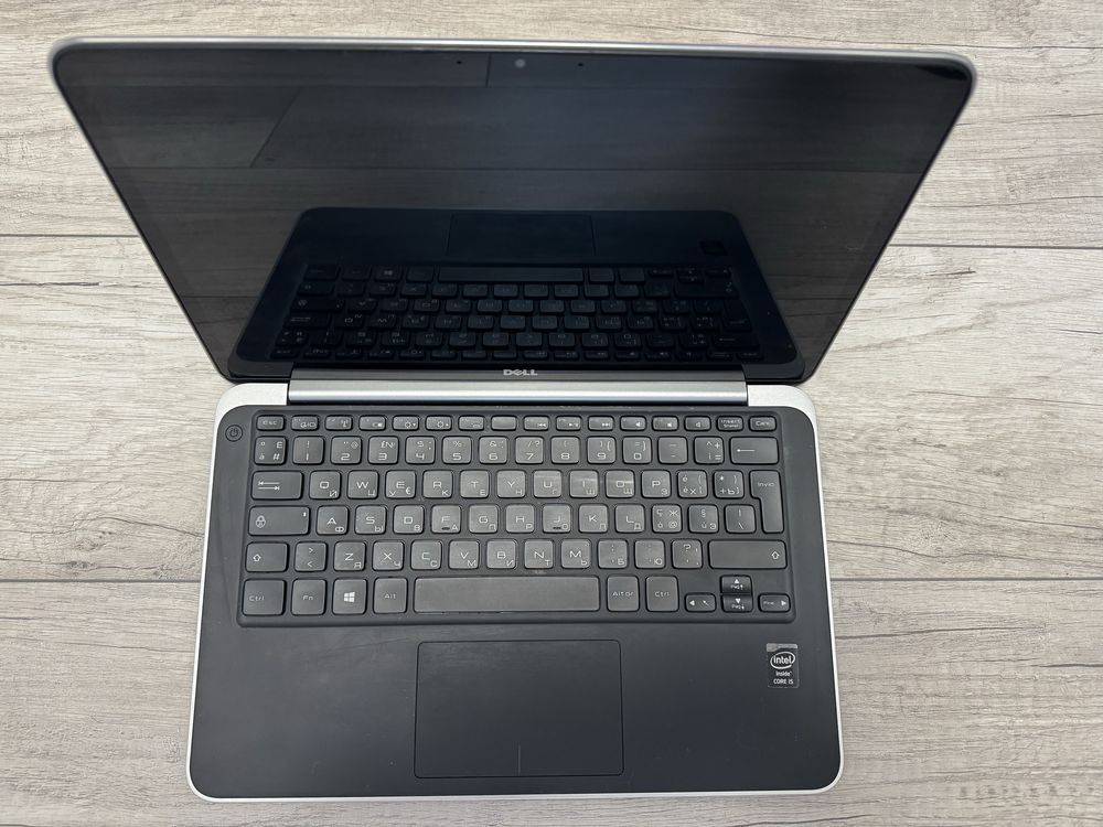 Продам Dell XPS13-9333