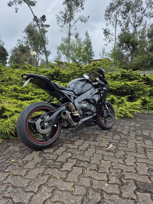 Cbr 1000rr fireblade 2012