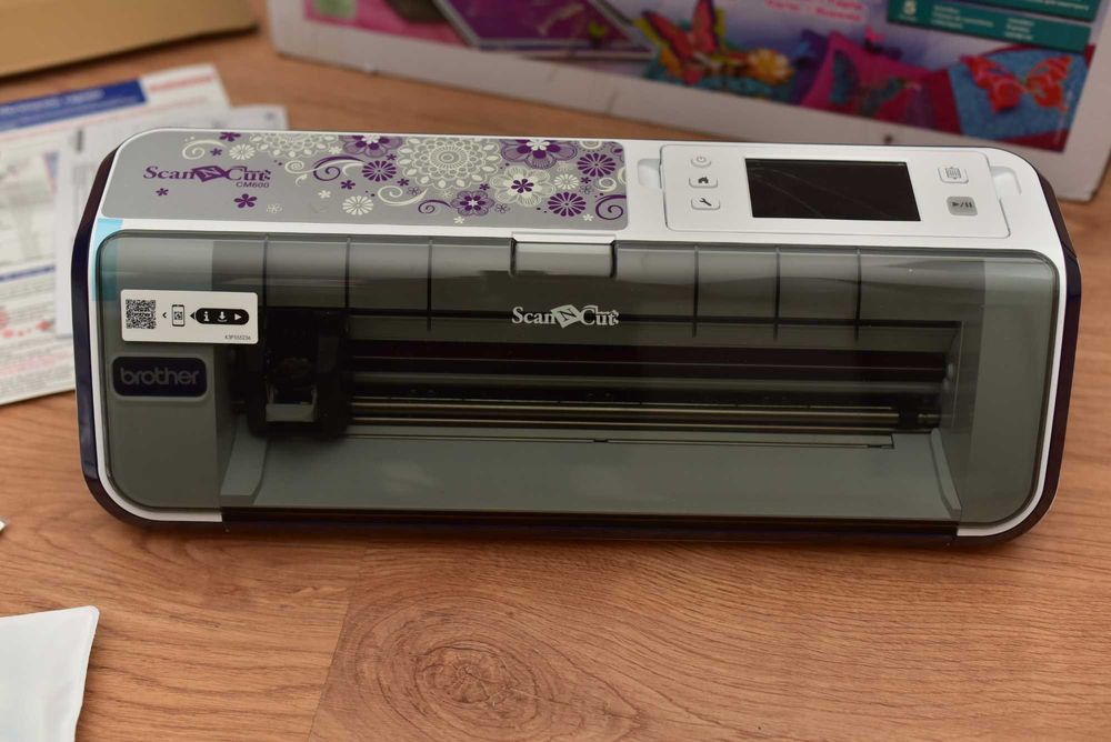 Brother ScanNCut CM600 Maszyna do cięcia ze skanerem ploter tnący