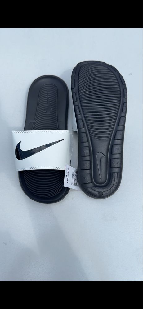 klapki Nike biale damskie