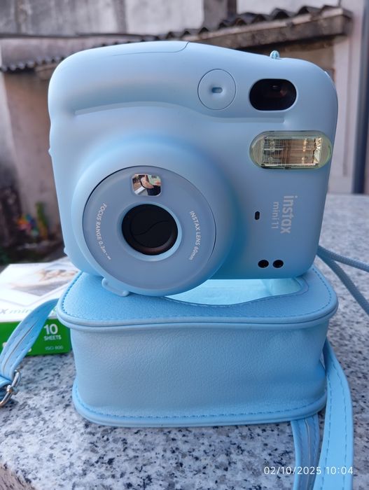 Camera Fuji Instax 11 Novíssima