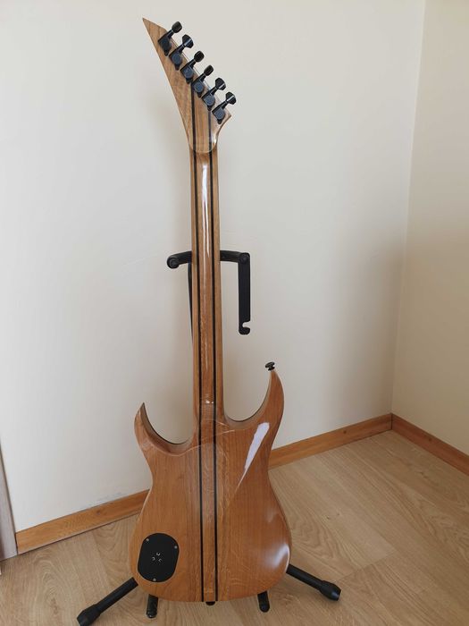gitara lutnicza neck thruu