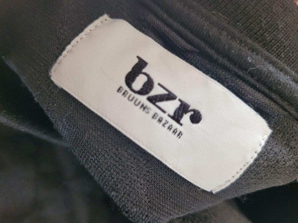 Czarna bluza premium Bruuns Bazaar
