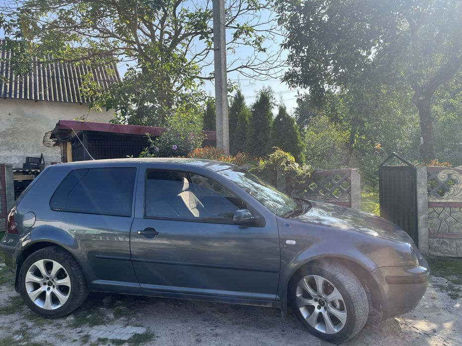 Volkswagen Golf 4