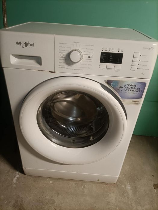 Pralka Firmy Whirpool o załadunku 6 kg
