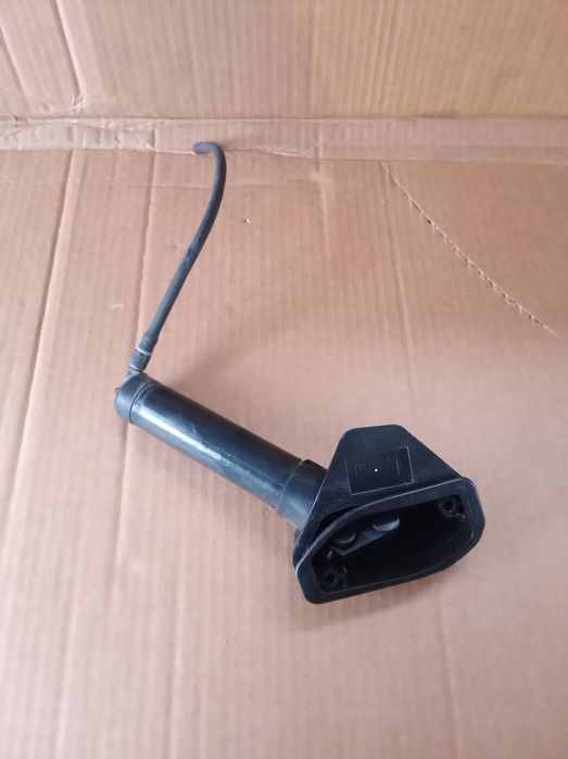 Opel Astra J lift spryskiwacz lampy lewy 495.014.821