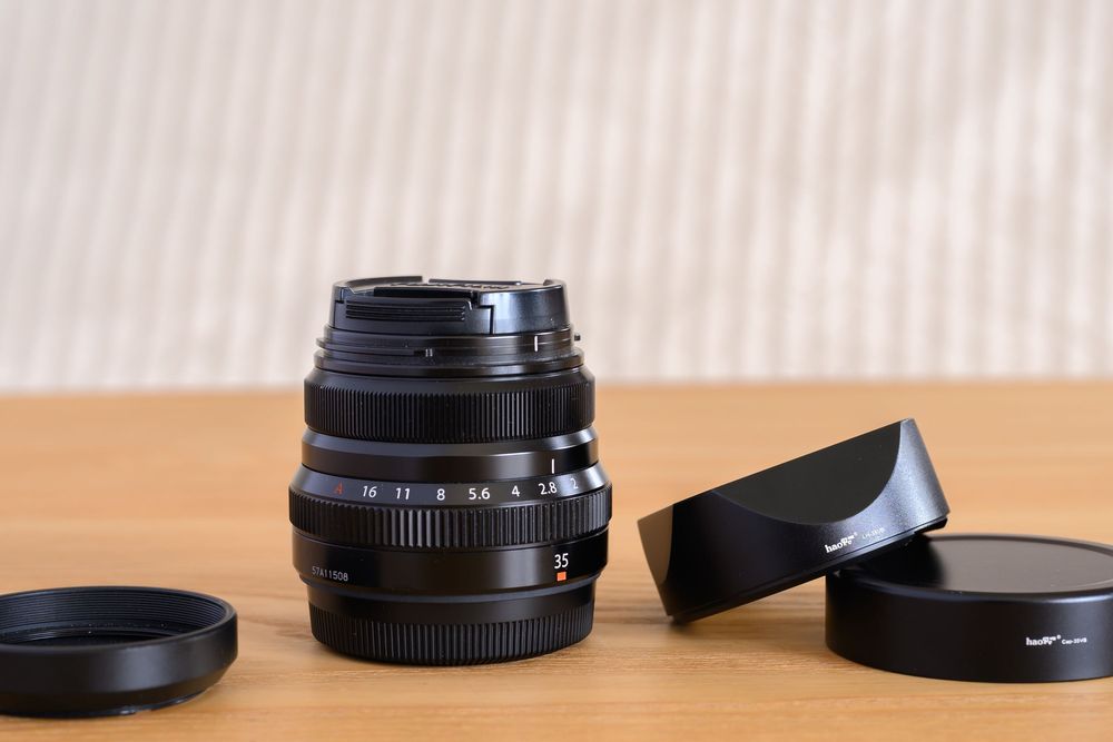 Fujifilm XF 35mm f/2 R WR
