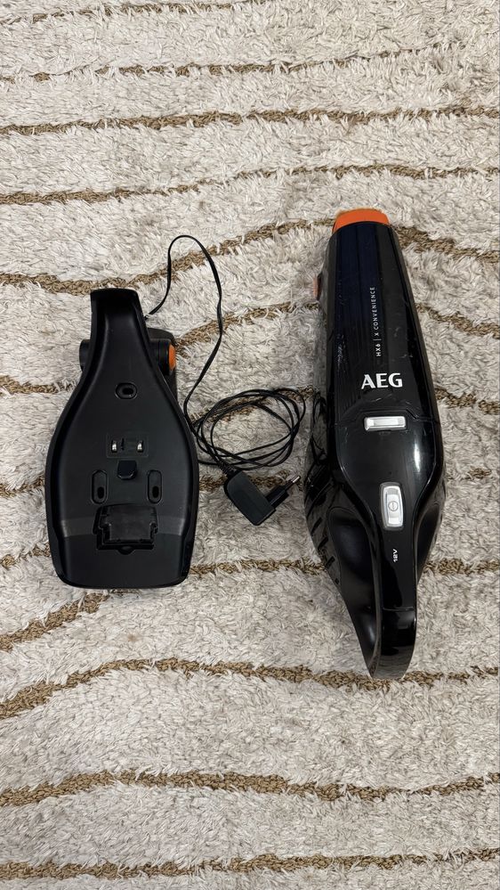 Aspirador de mão AEG (peças)