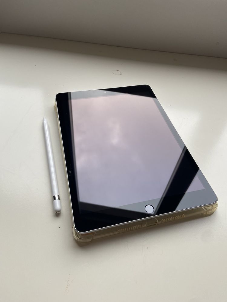 iPad 9 geração + Pencil 1 geração