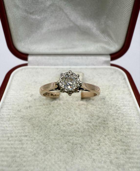 Złoty pierścionek antyk z diamentem 0,24ct Si2/I