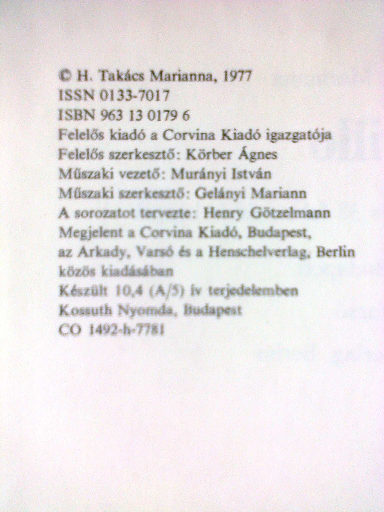 Книга на венгерском Murillo