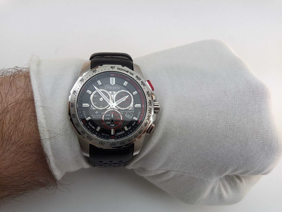 Гоночные часы Citizen BL5570-01E сапфир, солнечная батарея вечник 200м