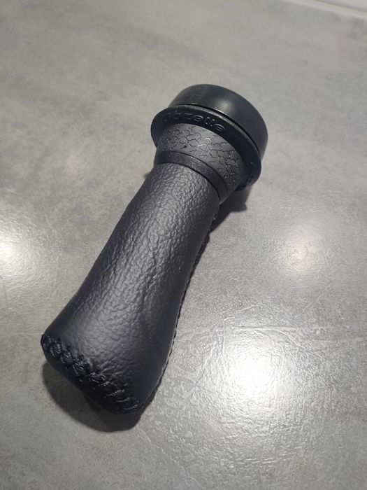 Skórzane chwyty Gazelle nowe Like batavus koga sparta cube