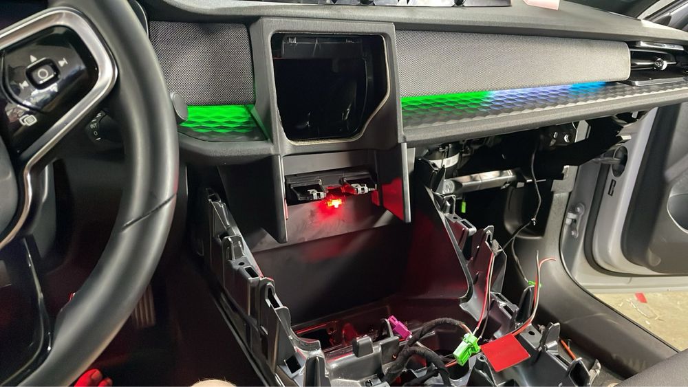 Підсвітка салону ambient подсветка 18в1 можливе встановлення