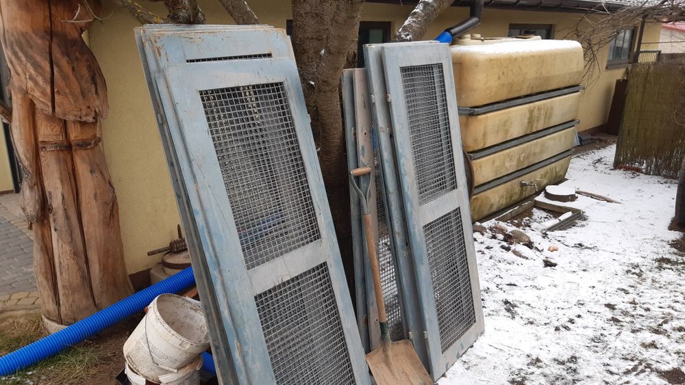 Drzwi metalowe z demontażu rozdzielni