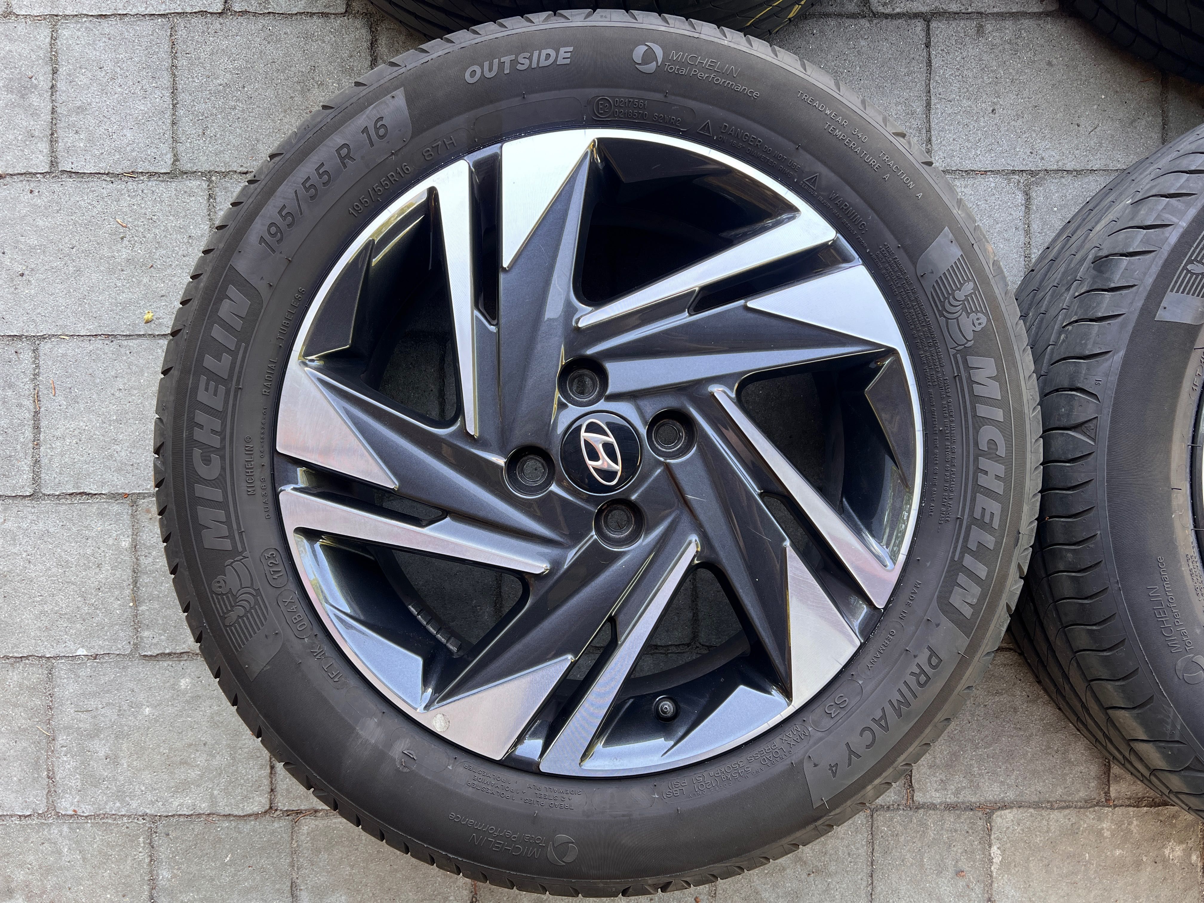 Koła LATO Hyundai Bayon KIA Toyota 4x100 ET50 Michelin 195/55 R16 23r