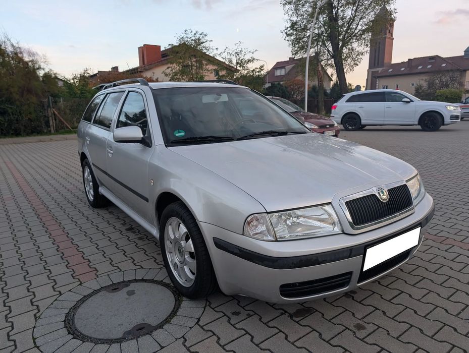 Skoda Octavia Climatronic, Grzane siedzenia, Tempomat, Mutlifunkcja, Czuj.park