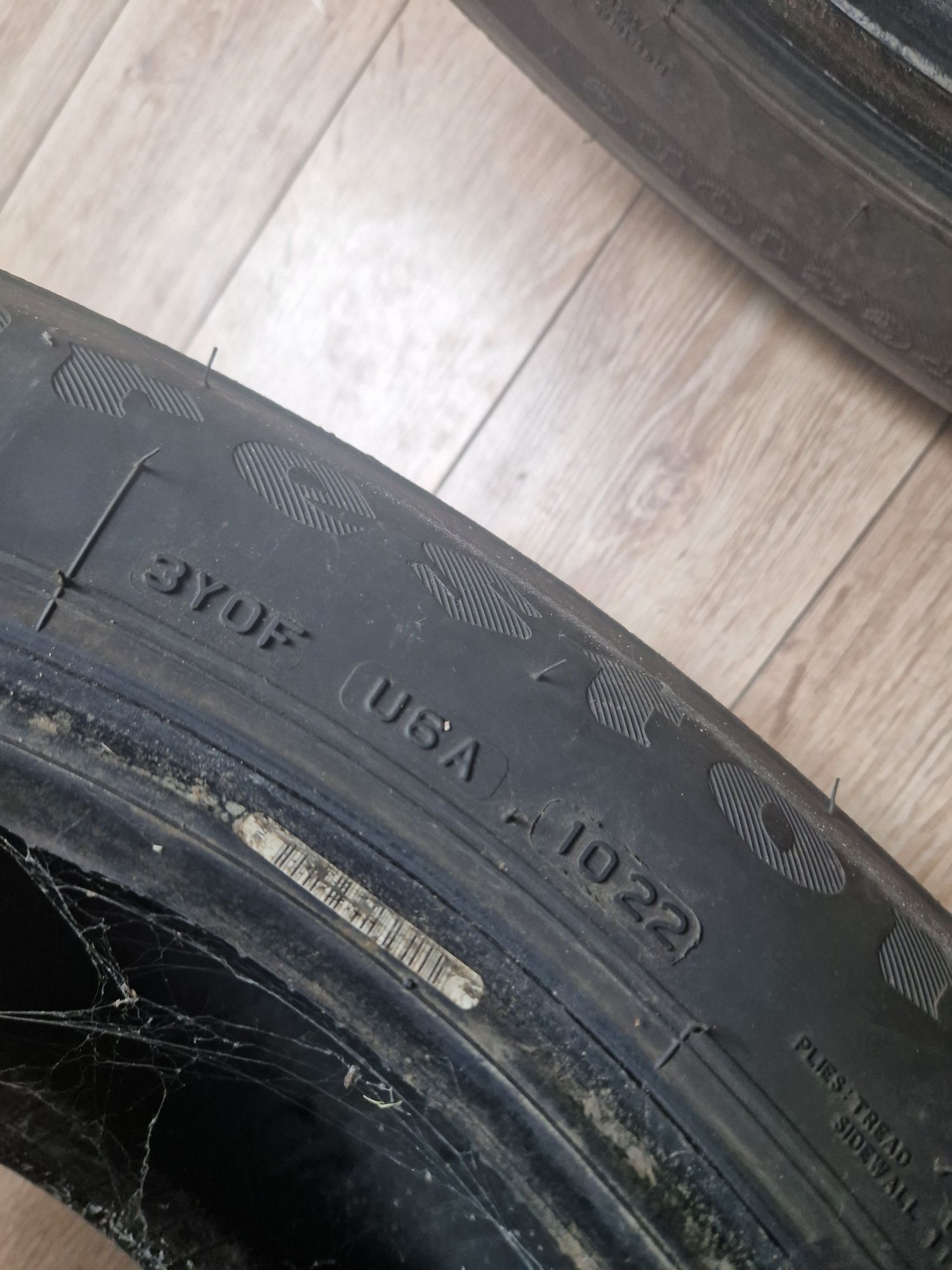 Firestone Roadhawk 2022 rok