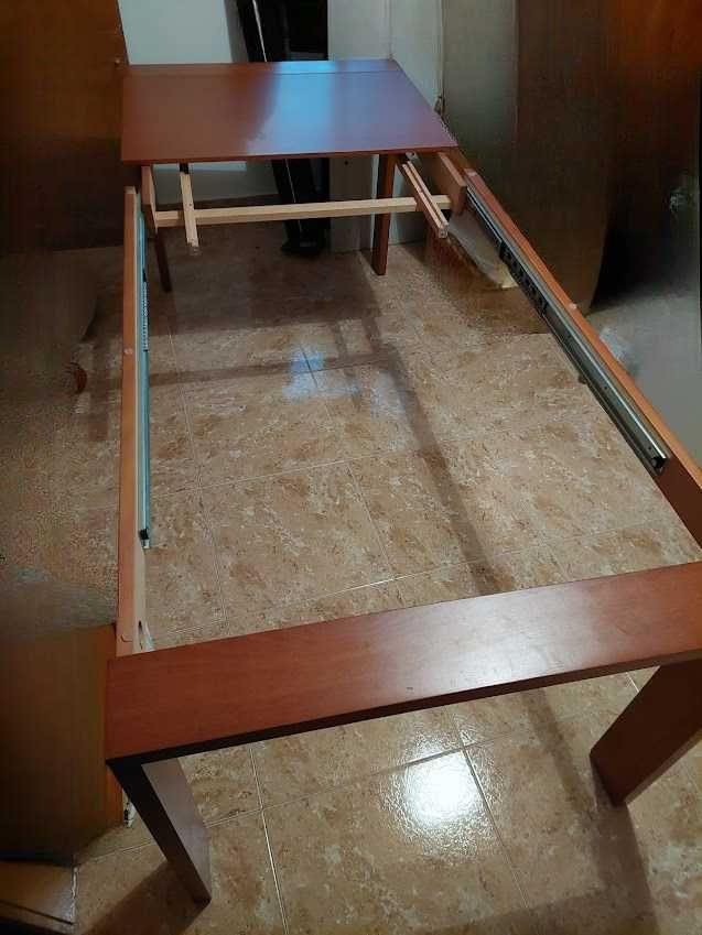 Conjunto de 6 cadeiras + mesa