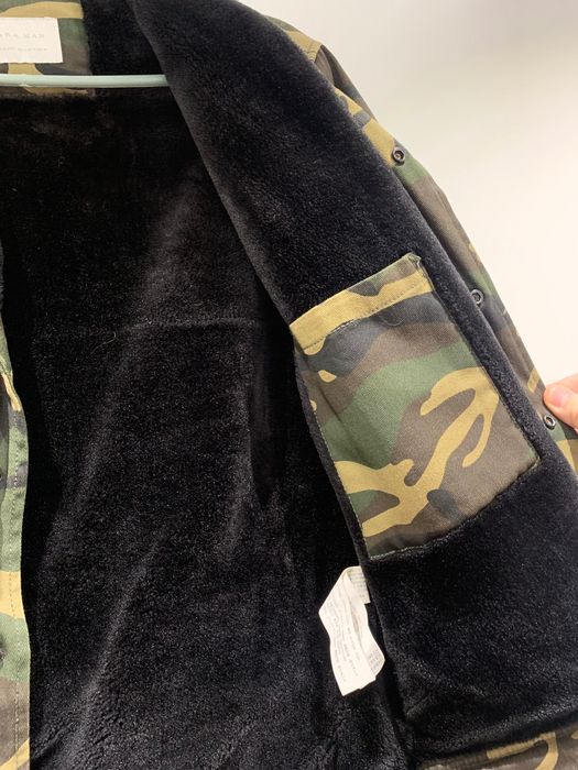 Куртка ZARA з підкладкою у кольорі Мілітарі