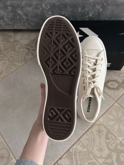 Жіночі кеди конверси Converse