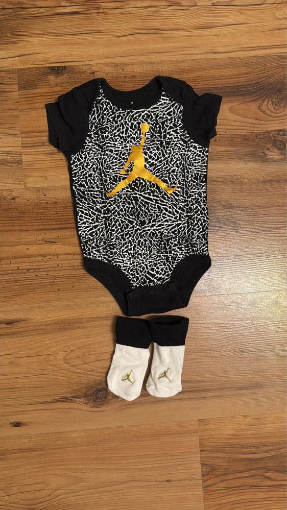 Body niemowlęce jordan 6-12 msc 70-80 cm