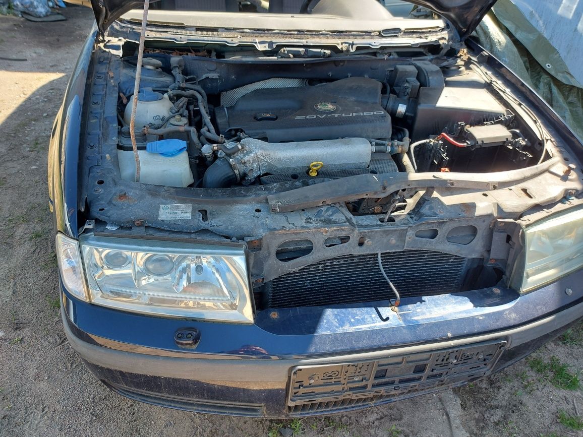 Skoda octavia 1.8T na części AUM 9460 automat.