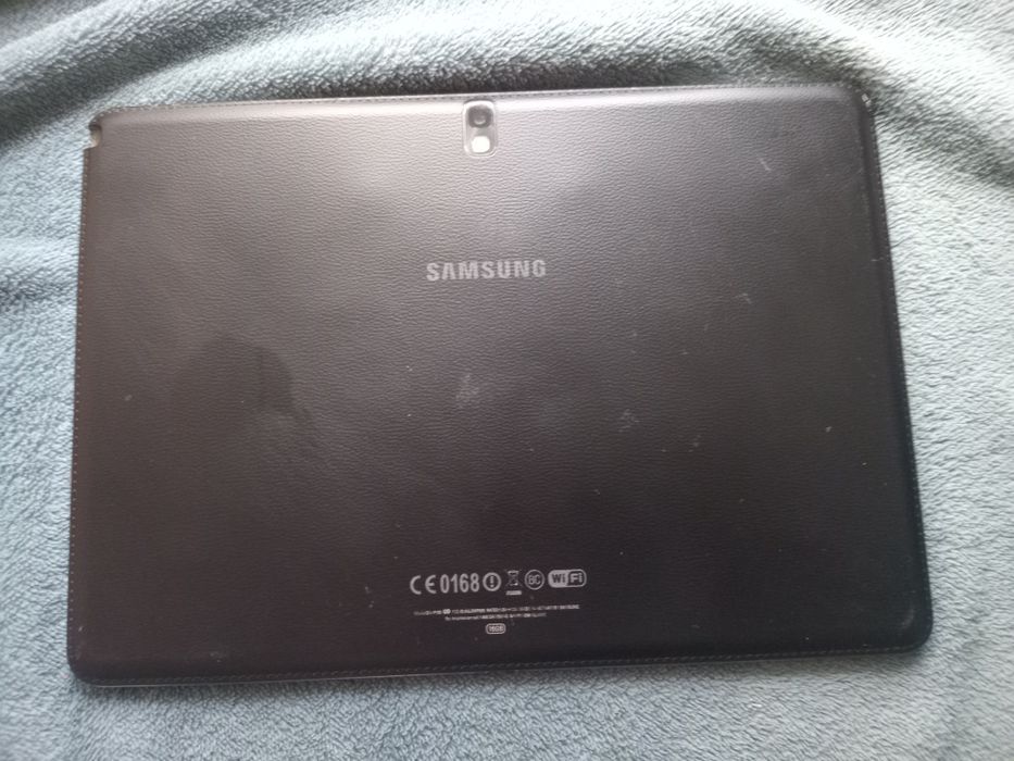 Планшет Samsung Note 10.1
