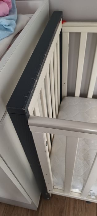 Łóżko dziecięce z opcją bujania, materac gratis