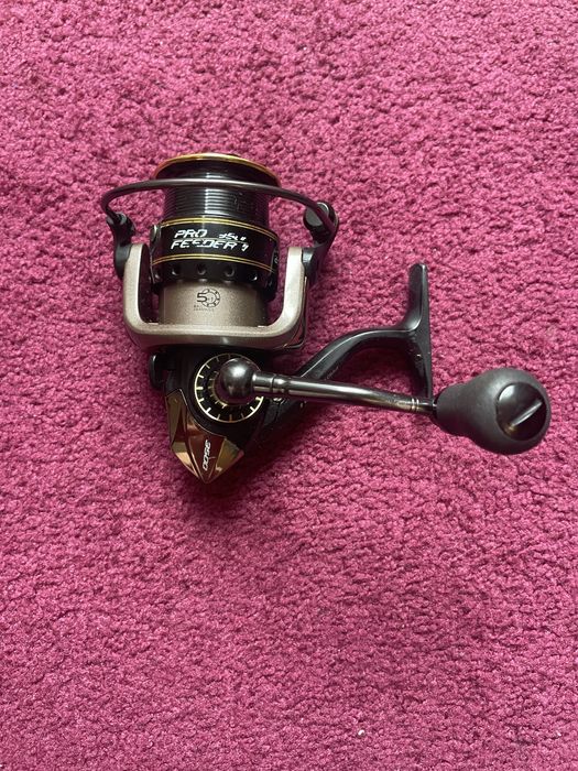 Kolowrotek Pro Feeder II 3500