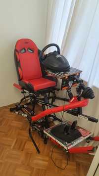 Kierownica Thrustmaster T150 + stanowisko do gry+ metalowe pedały