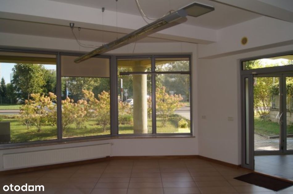 Lokal użytkowy wynajmę, 33,5 m2, Warszawa-Ursynów, Roentgena 16.