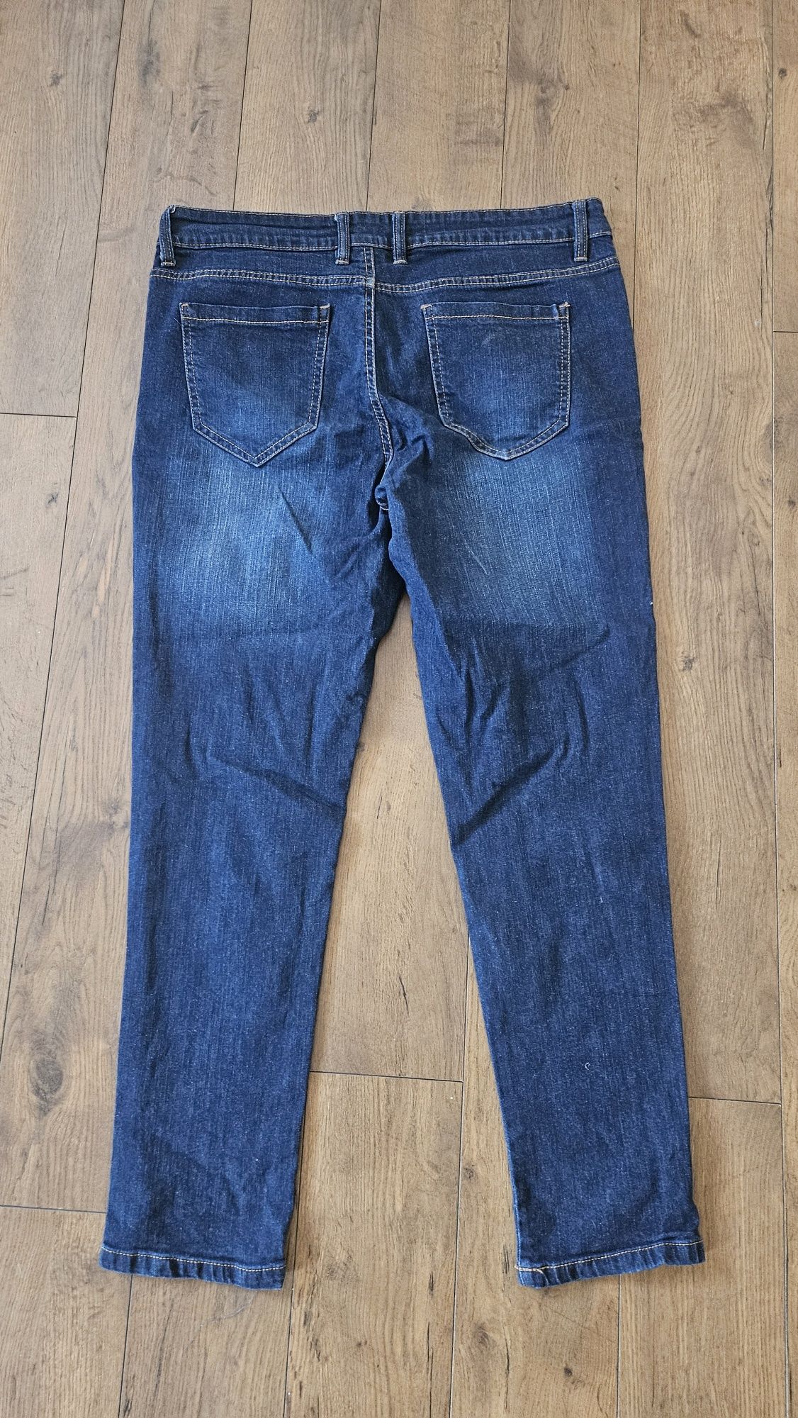 Spodnie jeans klasyczne granatowe rurki