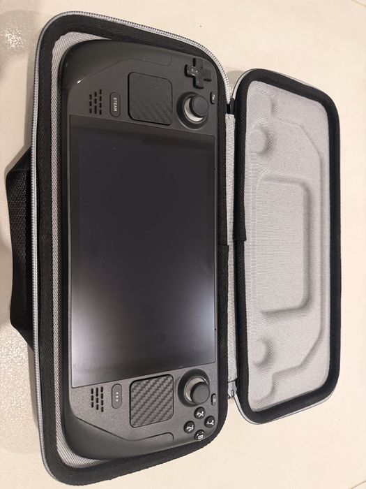 Steam Deck LCD 512 GB – Stan jak nowy / igła!