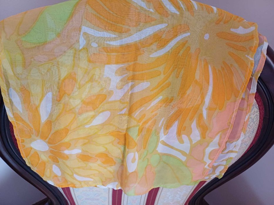 Vários Lenços de Senhora