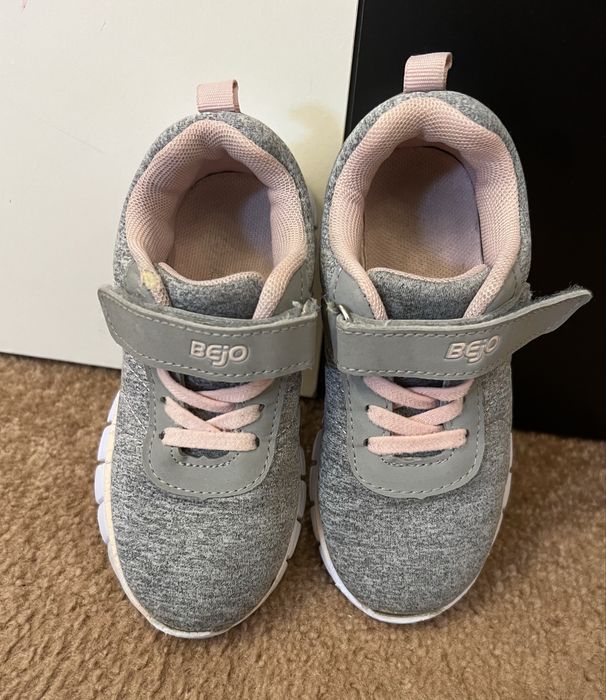 Adidasy Bejo materiałowe rozmiar 27