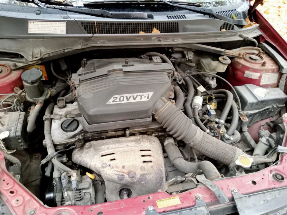 Toyota  RAV 4  2.0 LPG Rok 2001