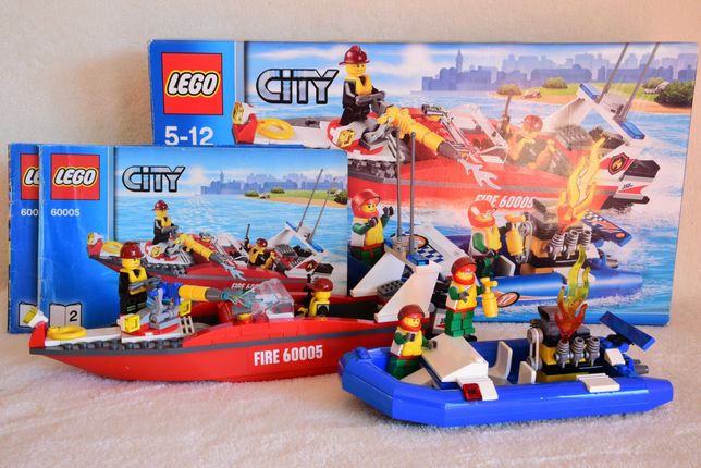 LEGO City 60005- Łódź strażacka z pontonem, straż.