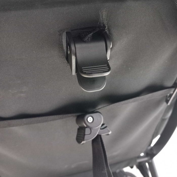 Wózek Lionelo Julie Spacerowy kompaktowy do 22 kg mały B492