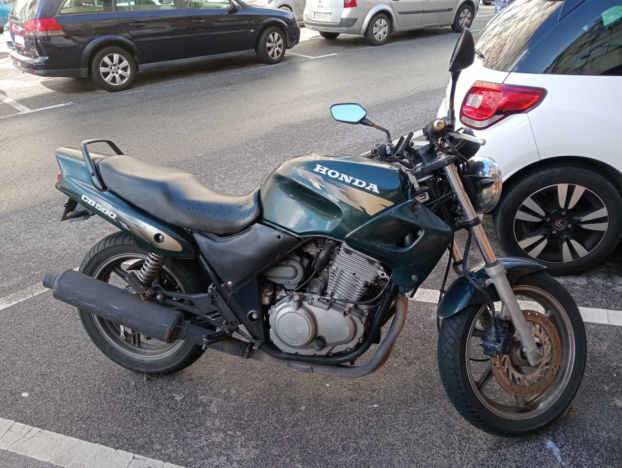 Vendo CB 500 por motivos de saúde